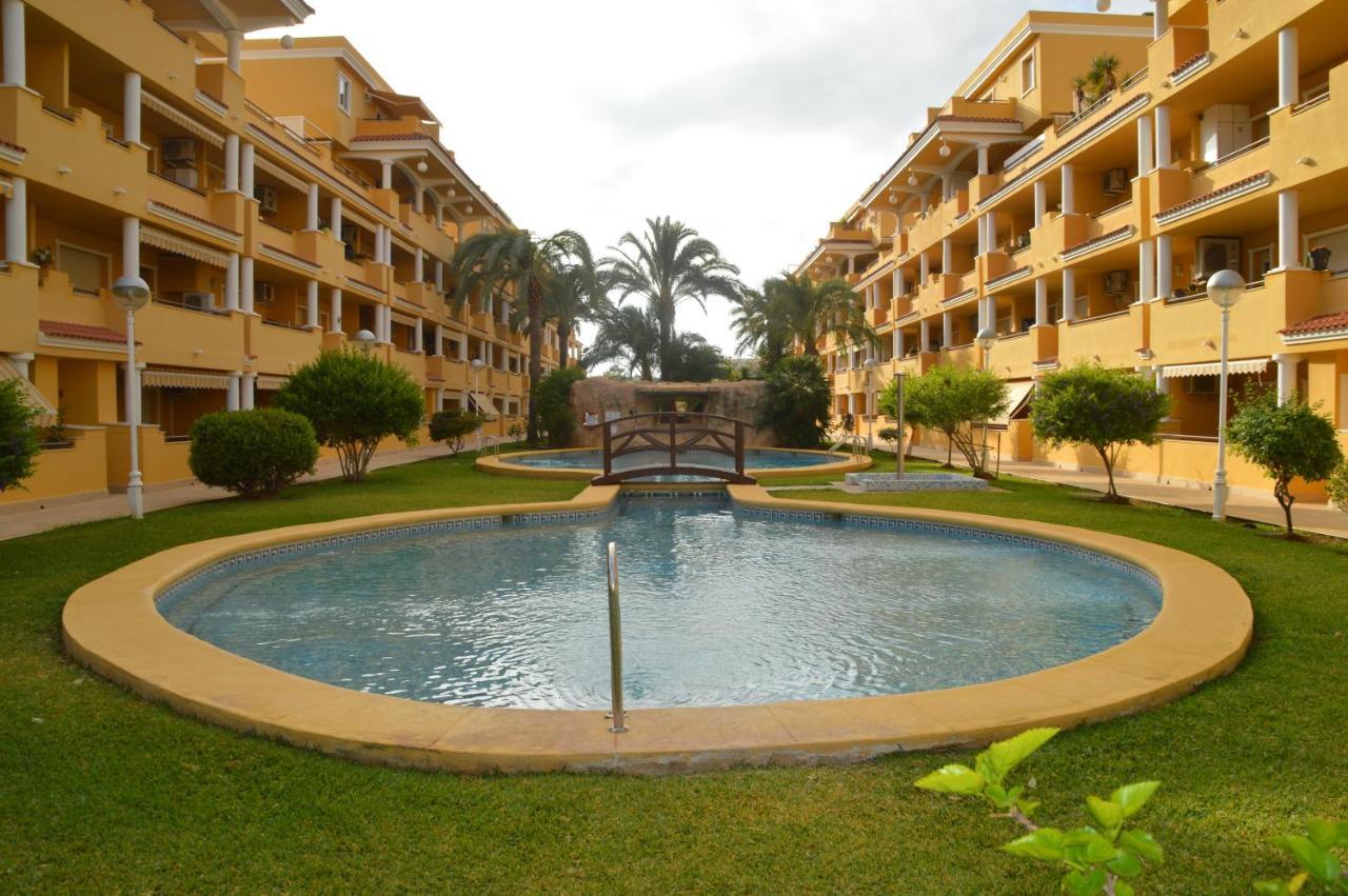 Apartamento En Cascadas De La Marina Denia Exterior foto